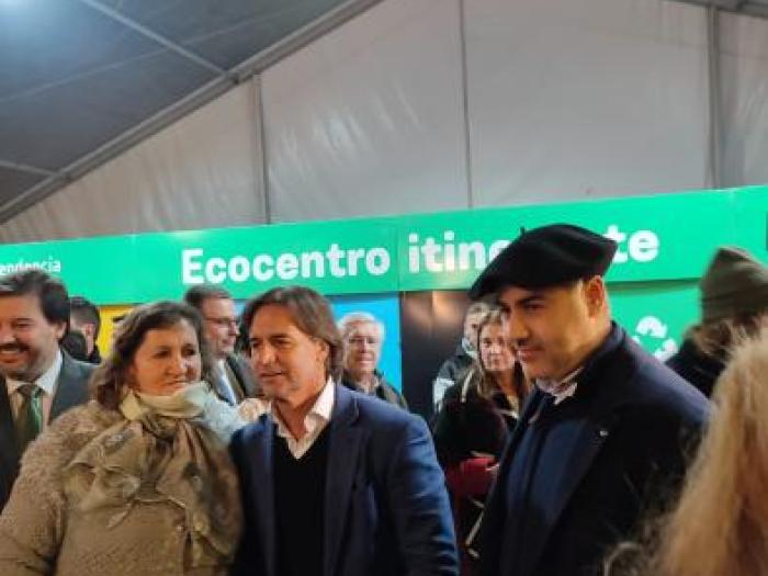 Sebastián Pintos junto al Presidente de la República Luis Lacalle Pou